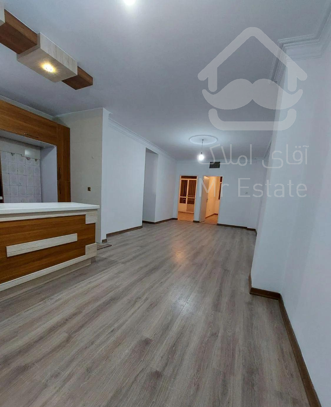 ۵۴متر۱خ/سالن یکدست و مربع/نماومشاعات /کم واحد