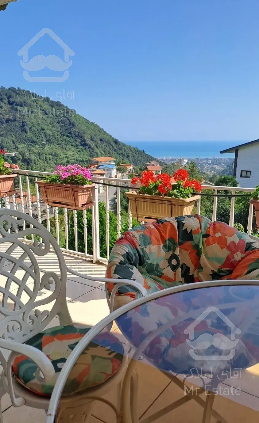 ساختمان ۴ واحد طبقه اول