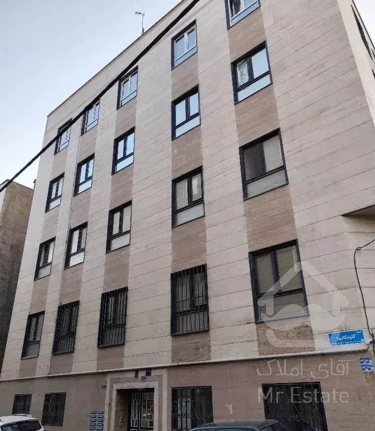 ۳۸متر فول امکانات شریعتی. انتهای پلیس. گلپایگانیها