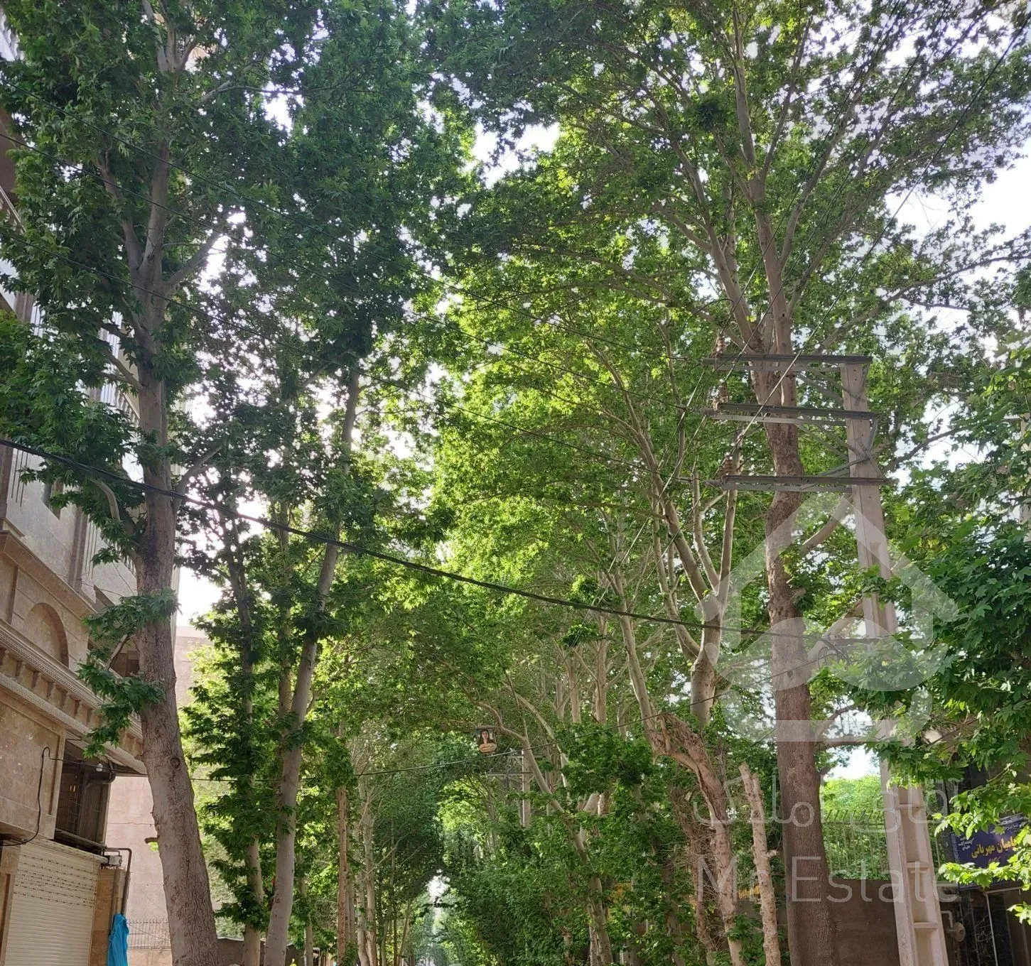 *دپارتمان آکو* ۱۳۰م تکواحدی ۳ خواب/۲ پارکینگ