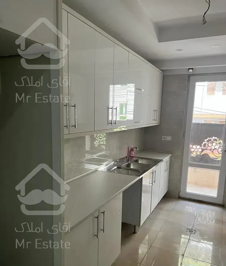 آپارتمان ۷۵ متری فردوس نوساز  تمیز و شیک