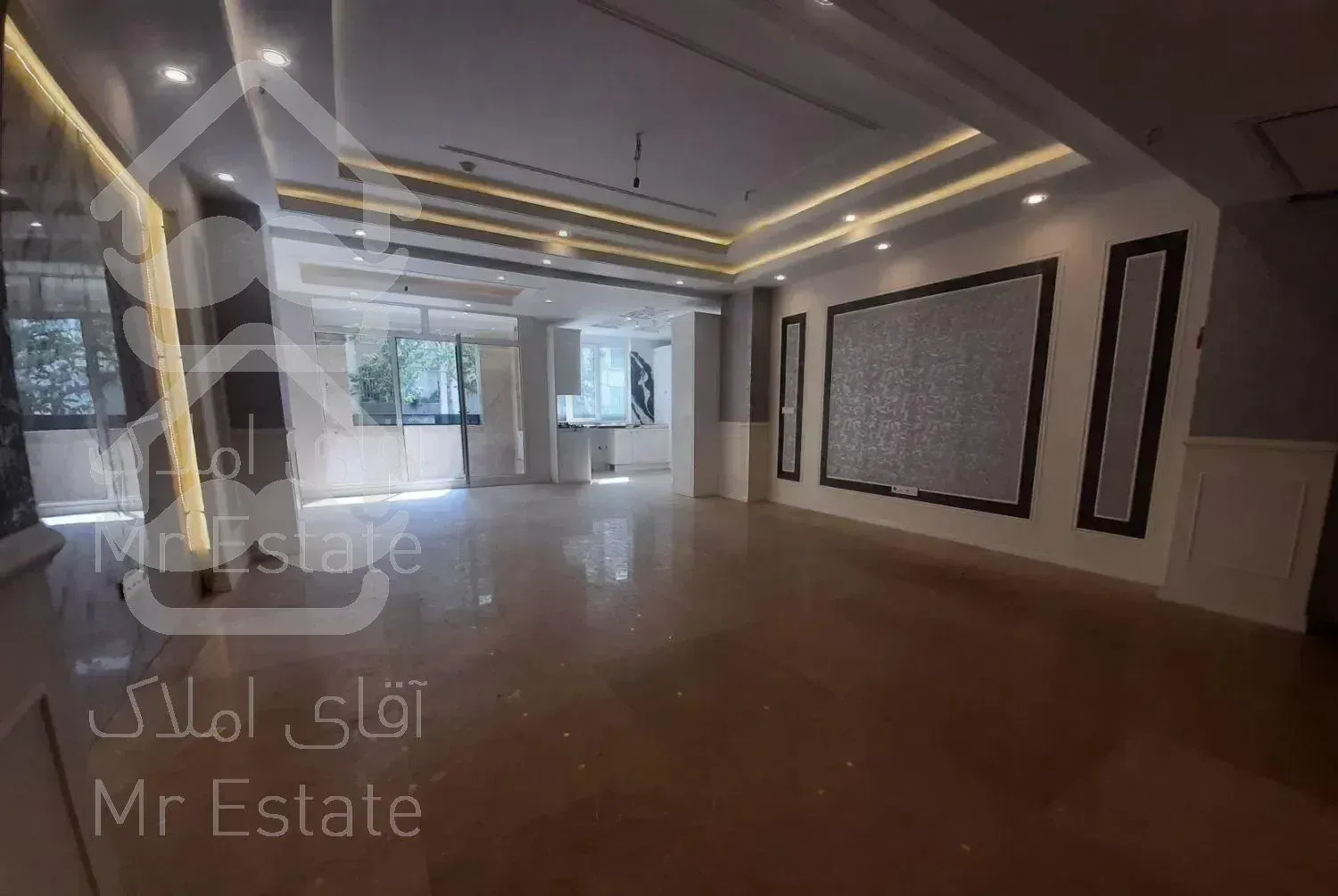 ونک  ۱۵۵ متر ۲ پارکینگ نوساز