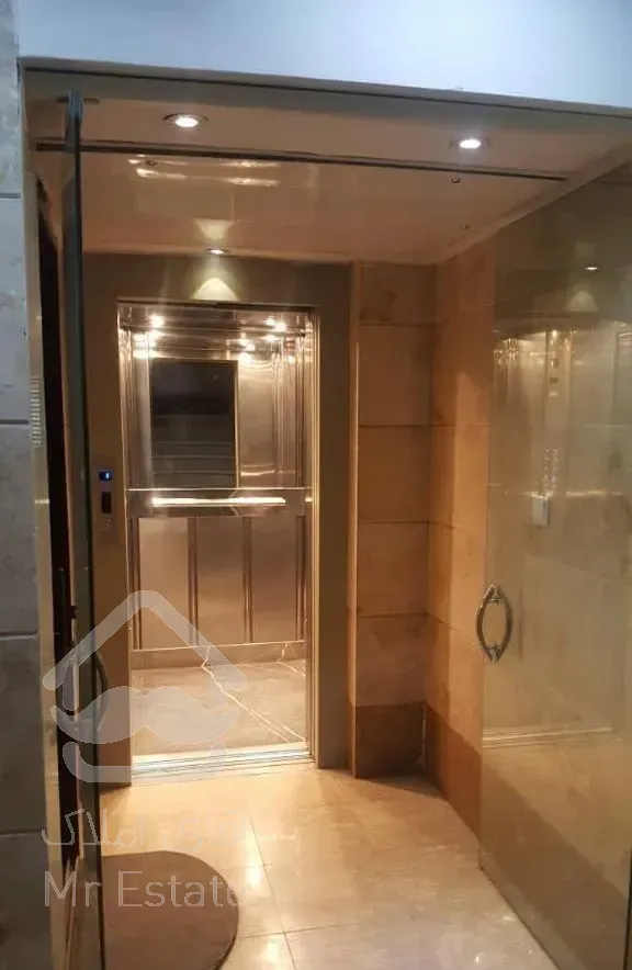 فروش آپارتمان ۱۳۸ متری ۳ خوابه در سنایی