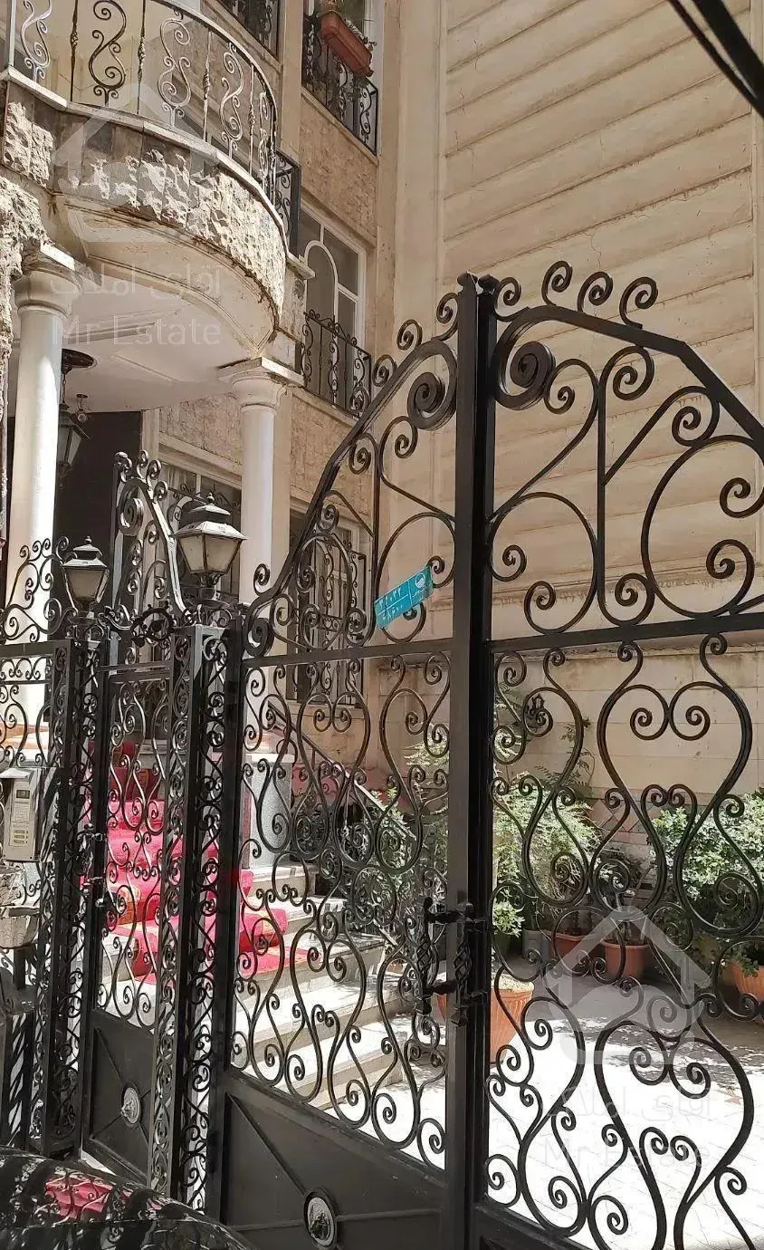 ۱۴۰ متر ۲ خواب ( تجریش - دزاشیب ) بازسازی شده