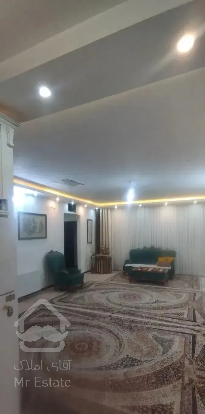 اجاره آپارتمان ۱۱۰ متری ۲ خوابه در طلاب