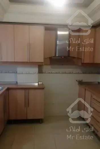 ظفر گوی آبادی  150 متر 3 خوابه