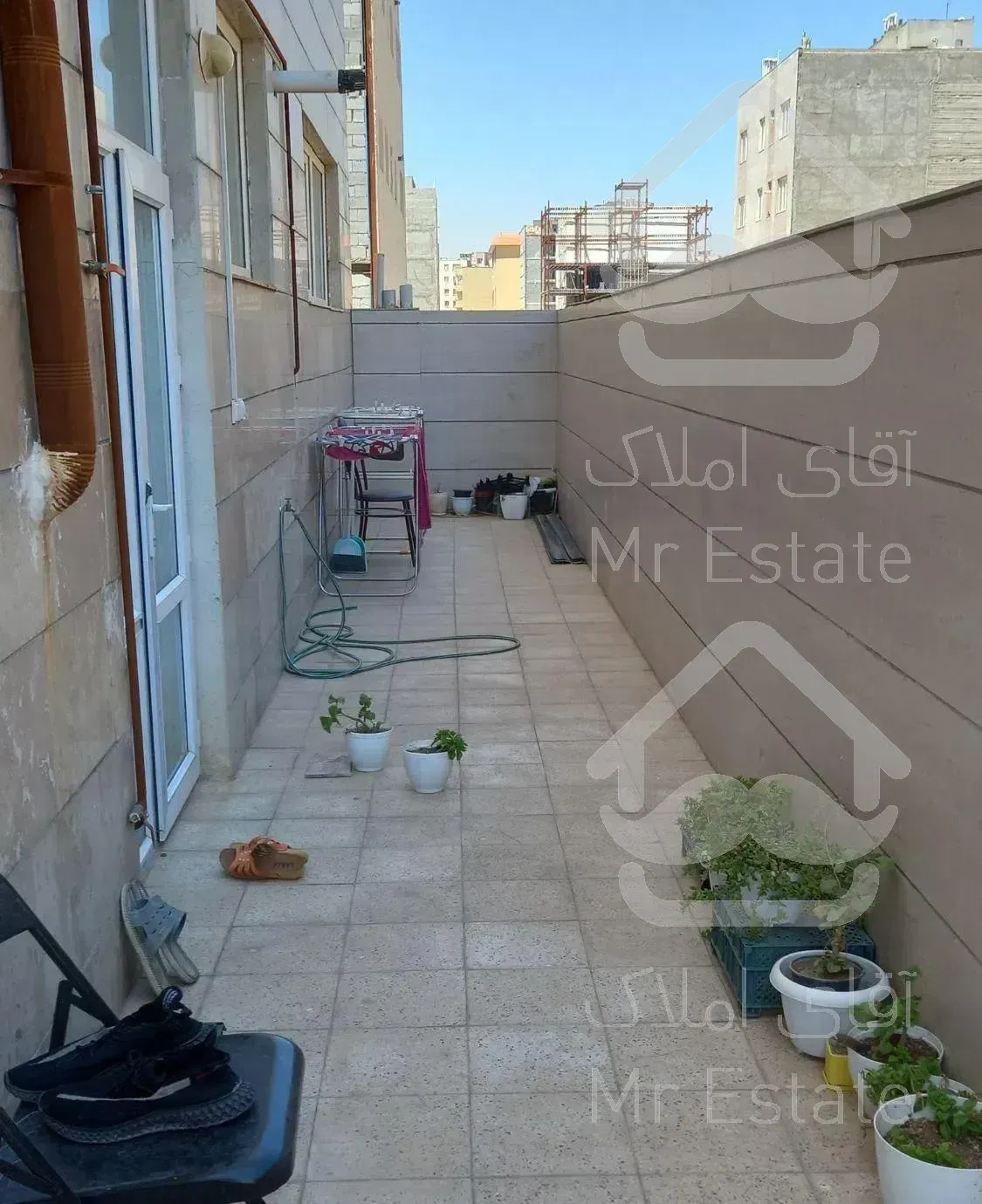 آآپارتمان۱۴۵ متر حیاط دار امیریه۳۱