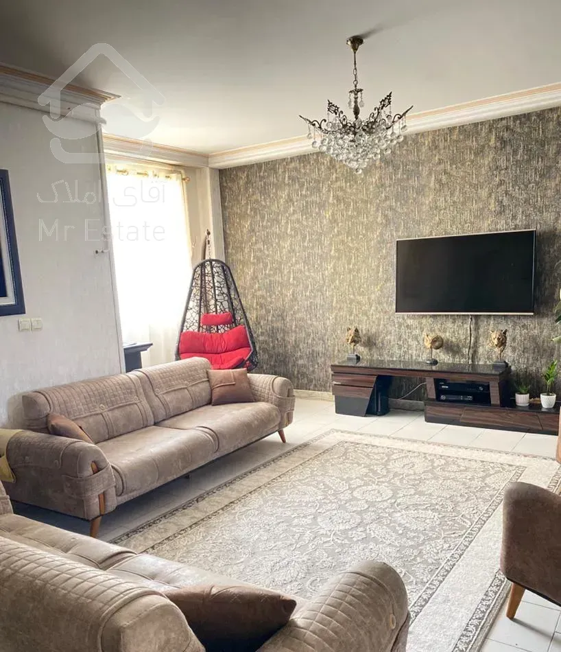 ۱۱۰متر /لوکیشن عالی/روبه نما /کم واحد