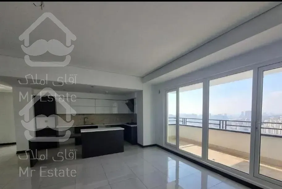 اپارتمان سه خوابه دلباز/تک واحدی/پاییز/وام دار