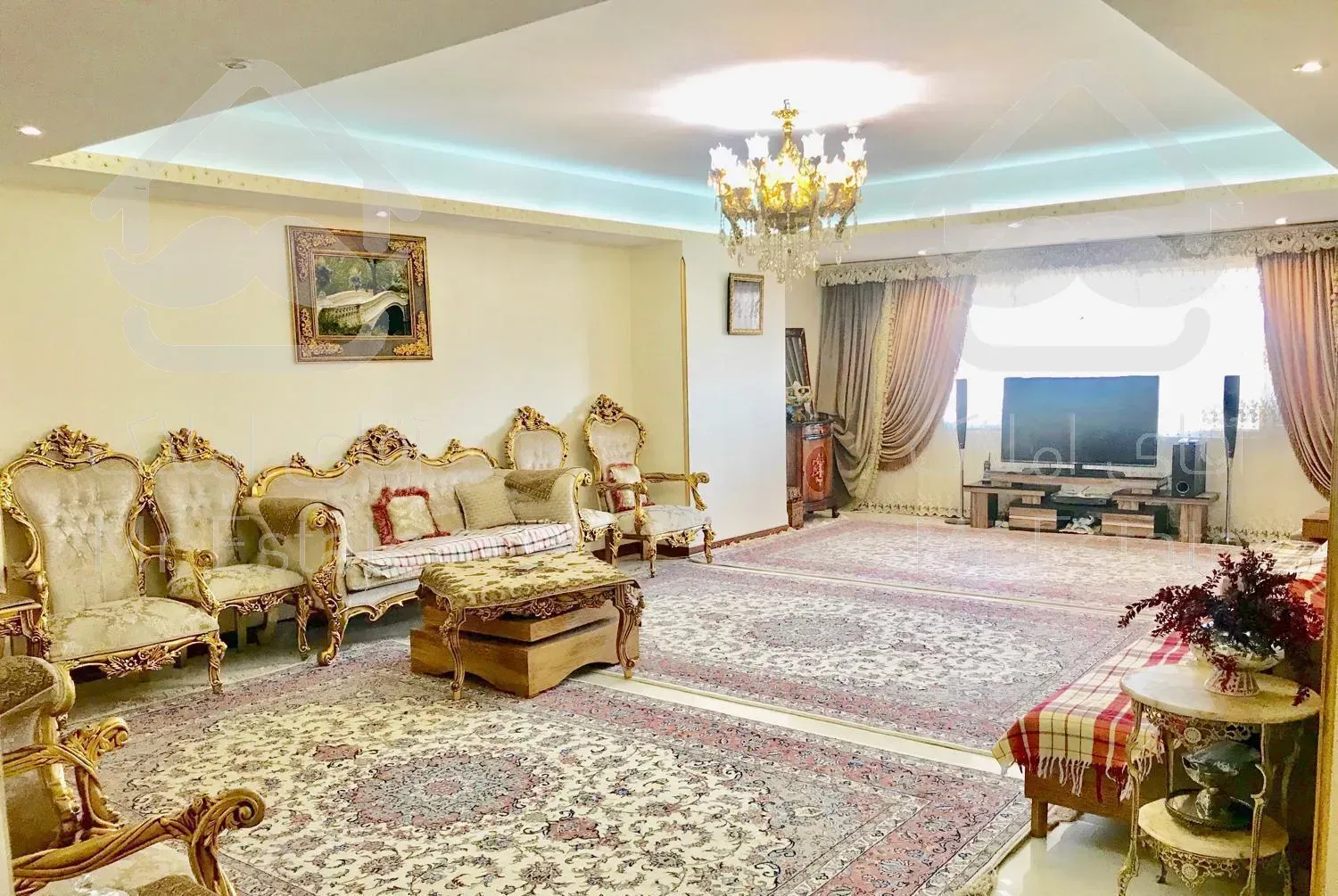 بر بوستان ۱۱۴ متری ، فول امکانات با ۲ پارکینگ سندی