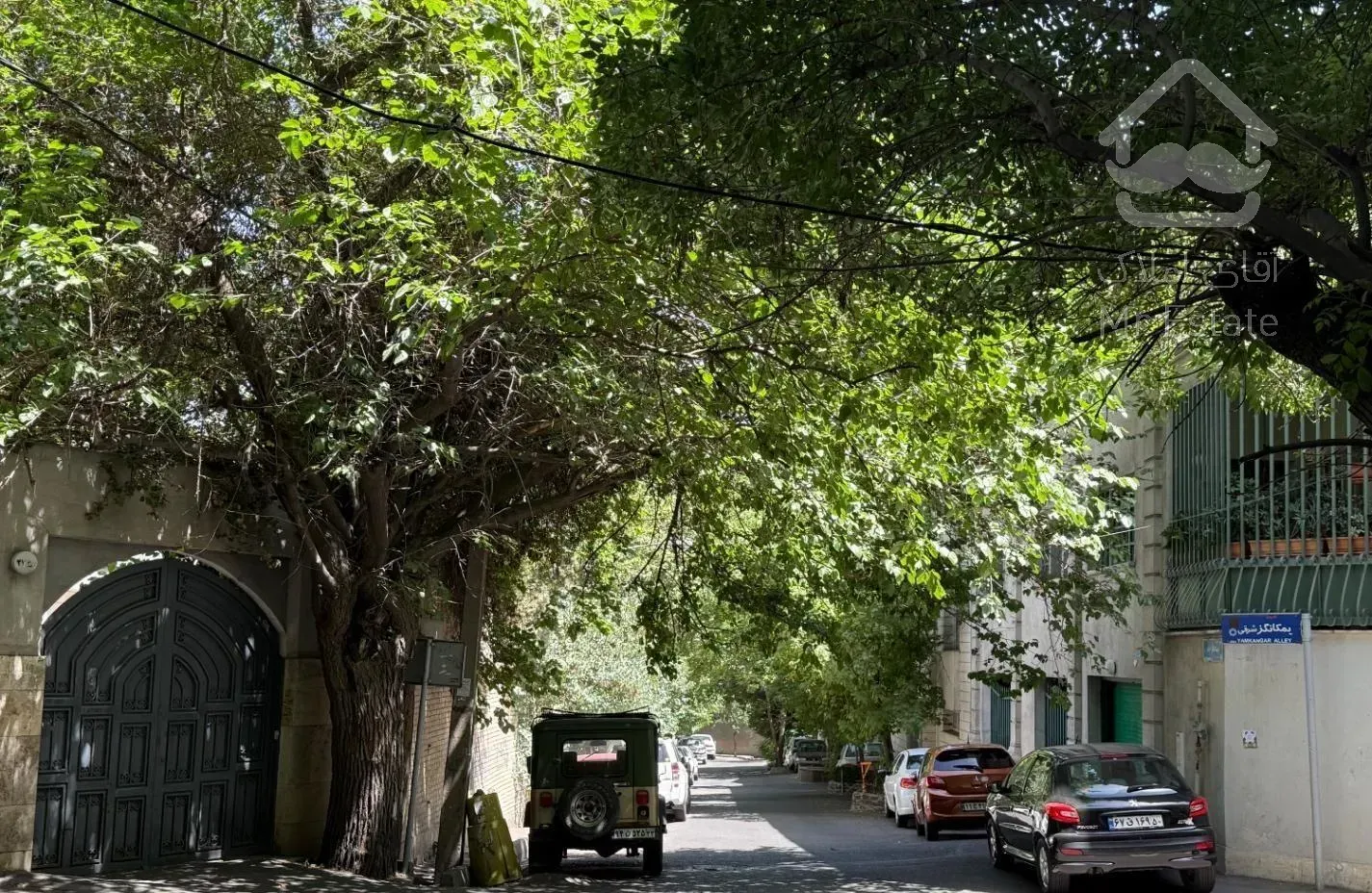 نیاوارن بوکان ۱۵۰ متر ۳ طرف نور‌گیر دنج و سر‌سبز