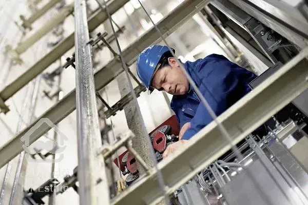 بالابر و آسانسور صنعتی تخصص ماست