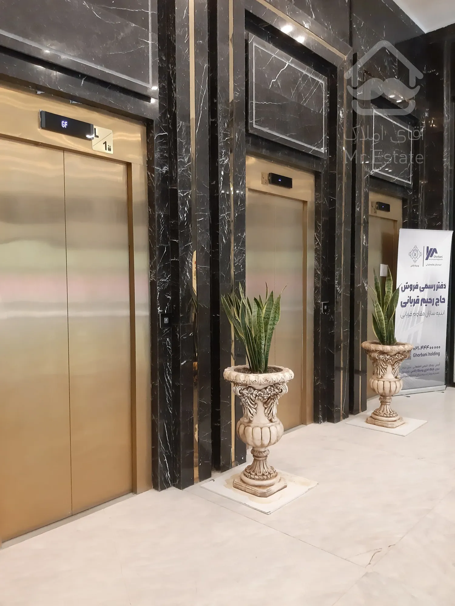 اجاره مغازه مناسب همه ی اصناف با سه ماه تنفس در رونیکا مال پاسداران