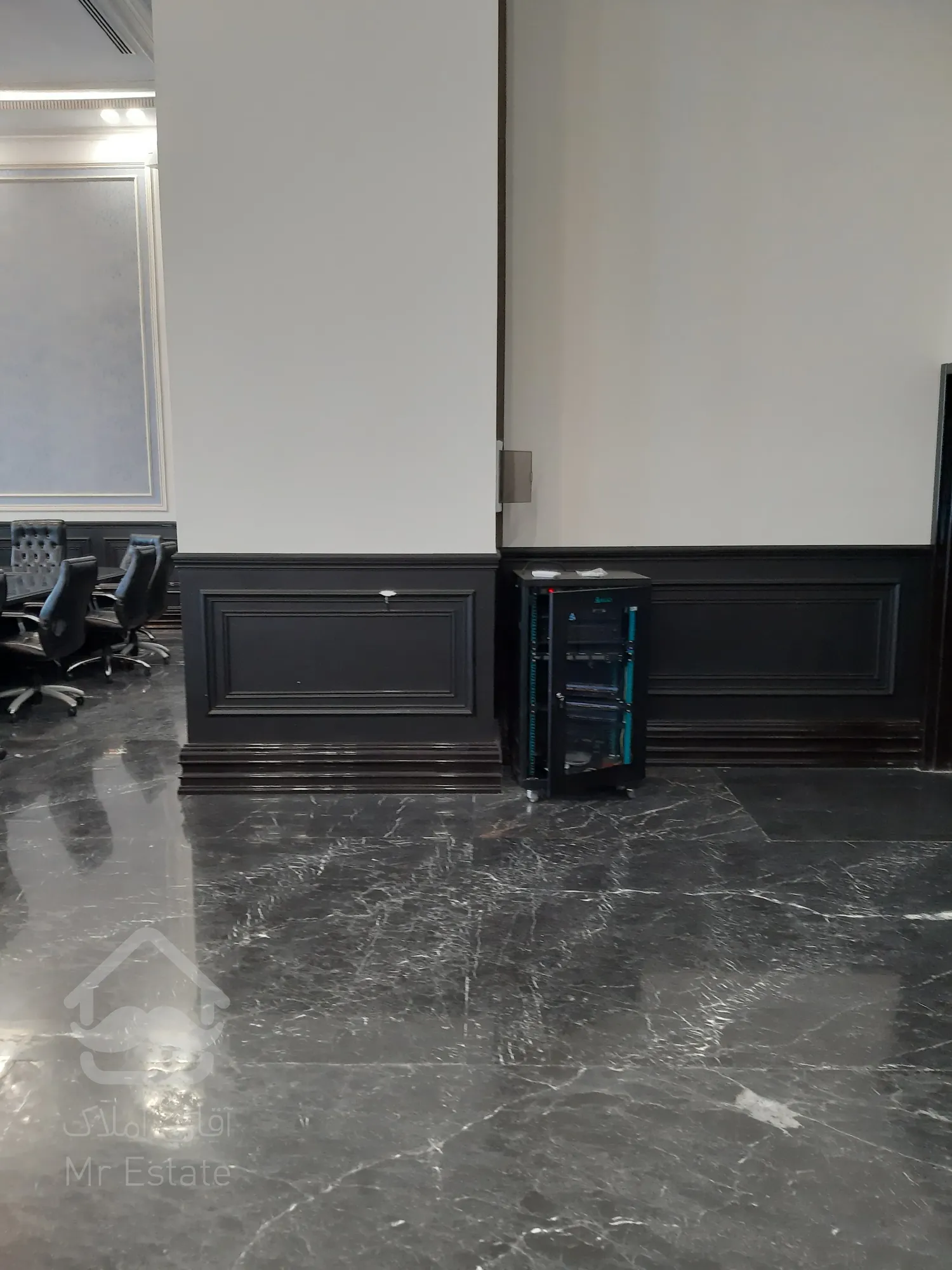 فروش واحد اداری 70 متری فلت در برج اداری رونیکاپالاس