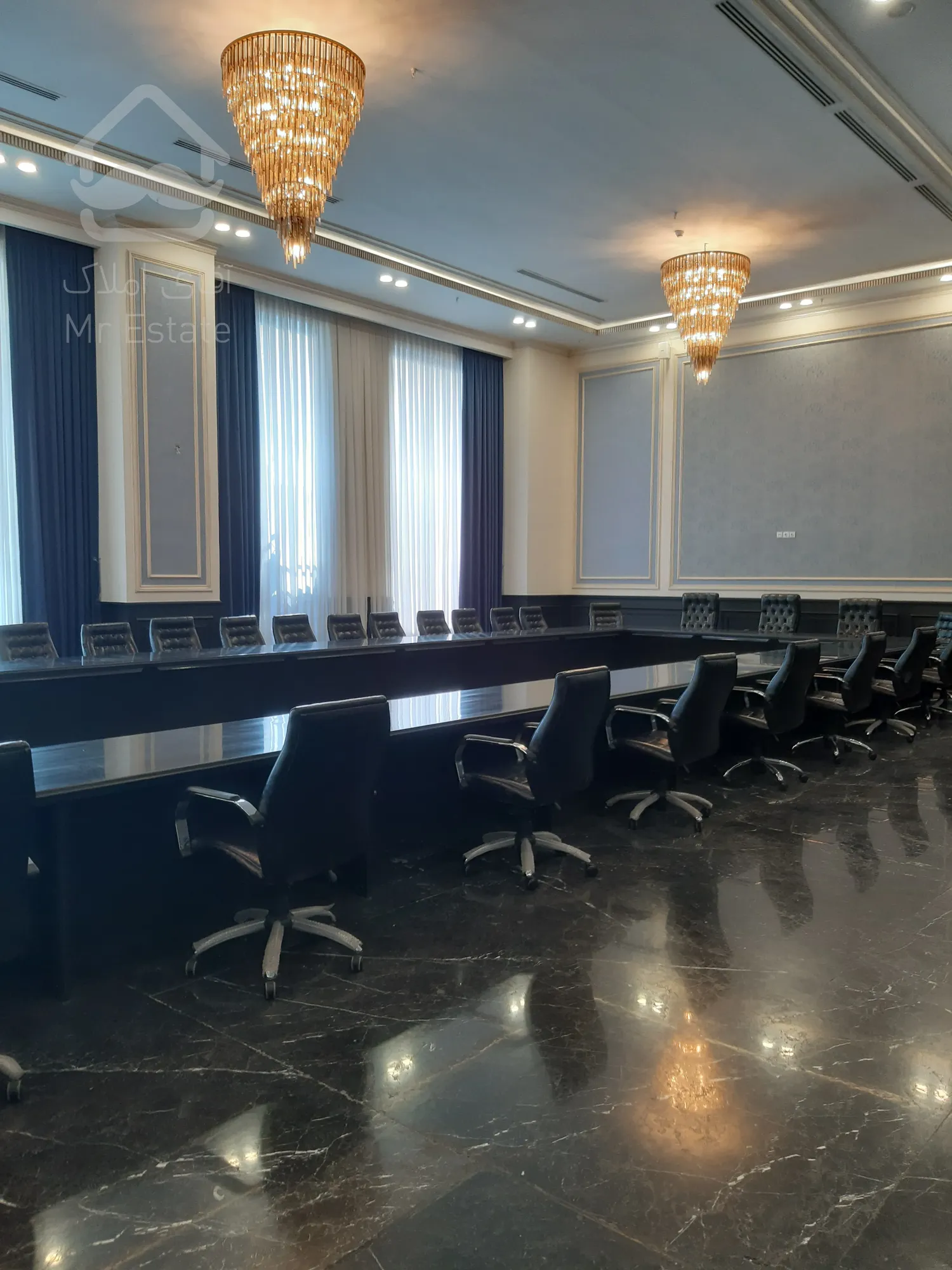 واحد اداری 360 متری فلت در پارک اداری رونیکاپالاس/ایدهآل برای کلینیک زیبایی/امکانات هتلینگ