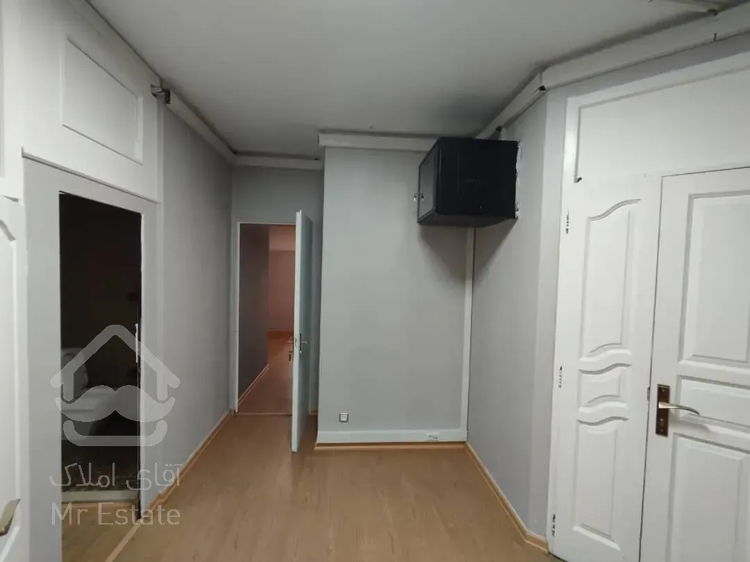 140 متر سند اداری فول لوکس بر اصلی مطهری