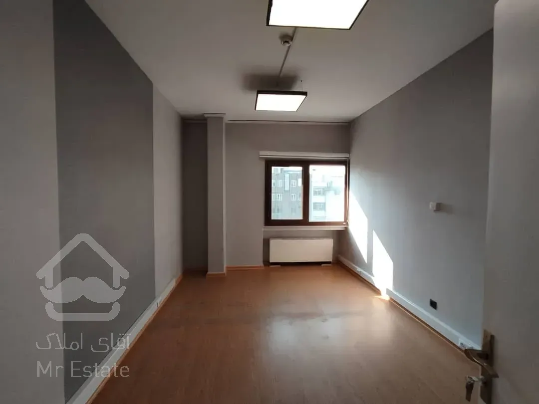 140 متر سند اداری فول لوکس بر اصلی مطهری