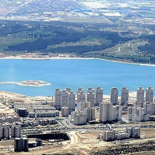 واحد های ۱۲۰ متری برج هایپرلوکس درياچه