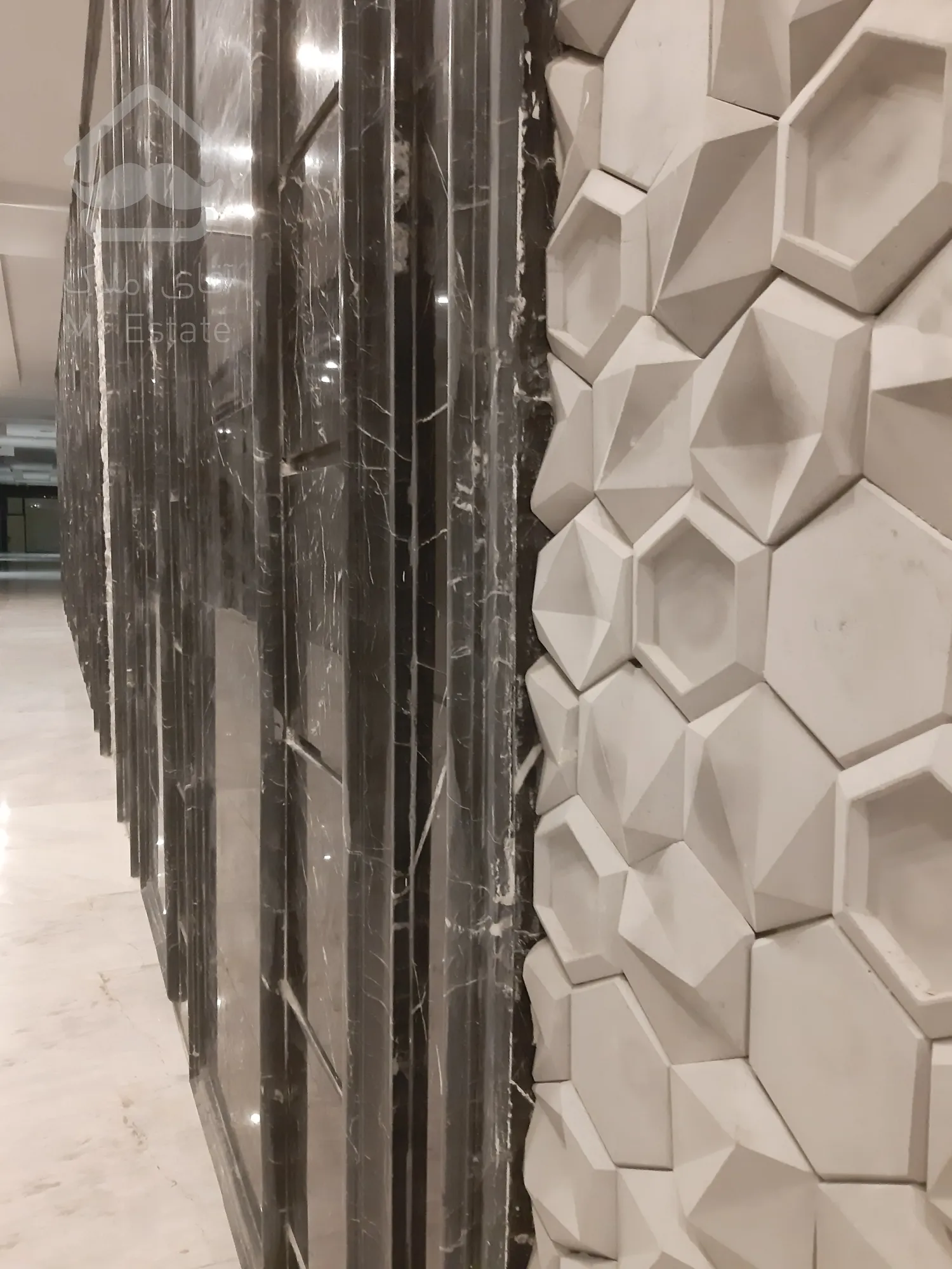 فروش مغازه لاکچری 25 متری جنب مترو حسین آباد رونیکا مال هروی