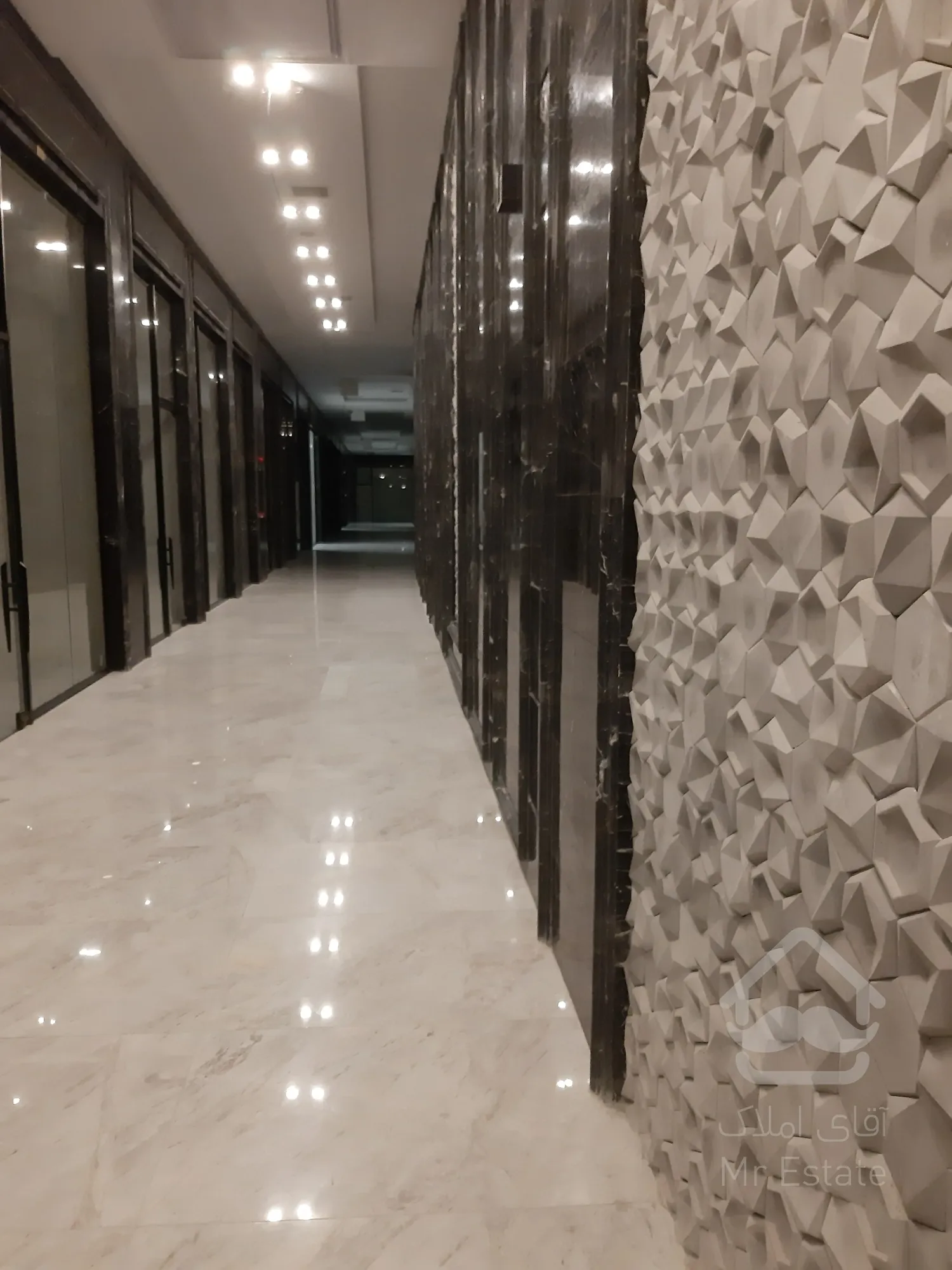 فروش مغازه 40 متری در رونیکا مال هروی