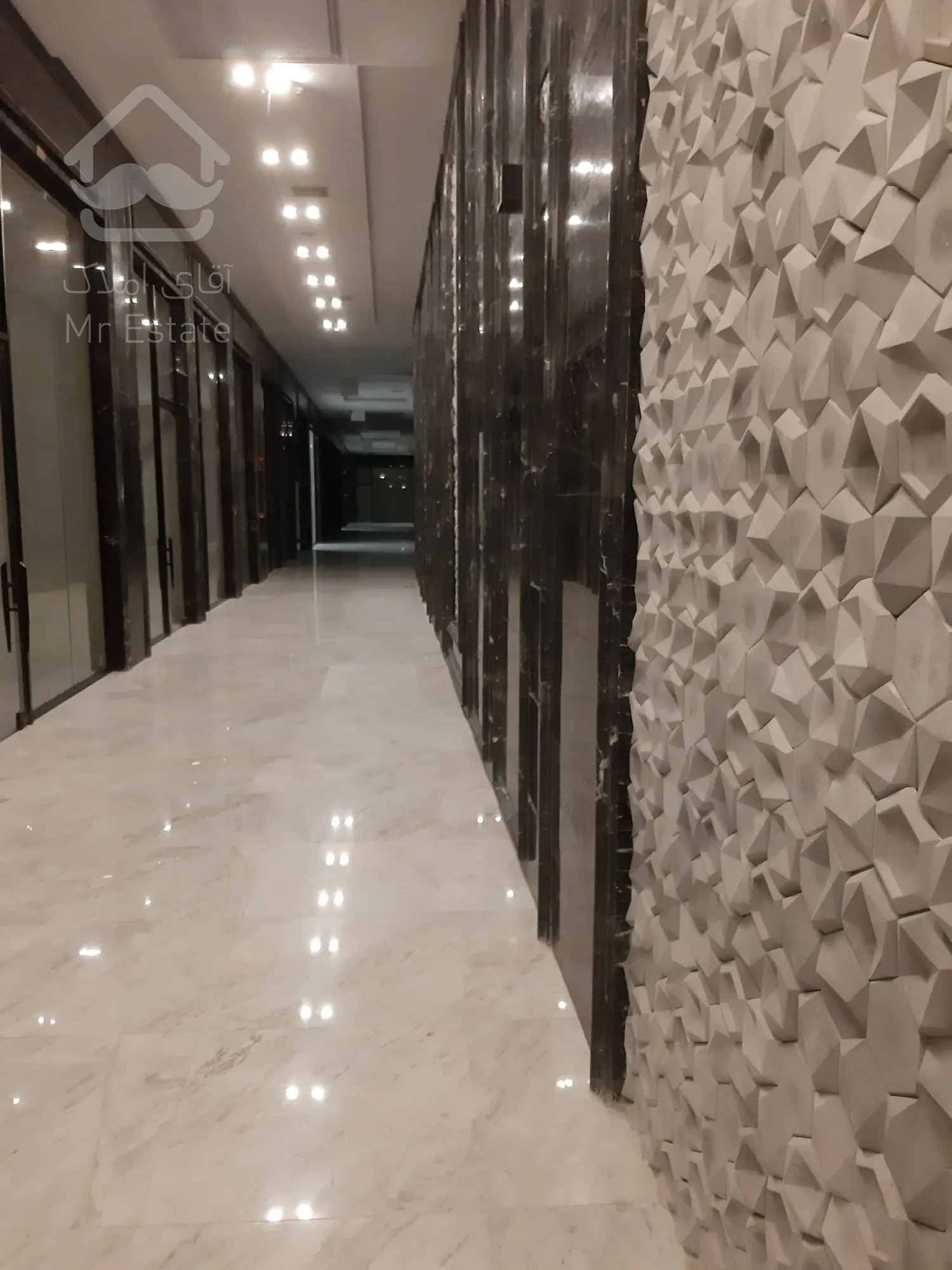 فروش مغازه 36 متر در رونیکا مال هروی تاپ لوکیشن بر مترو