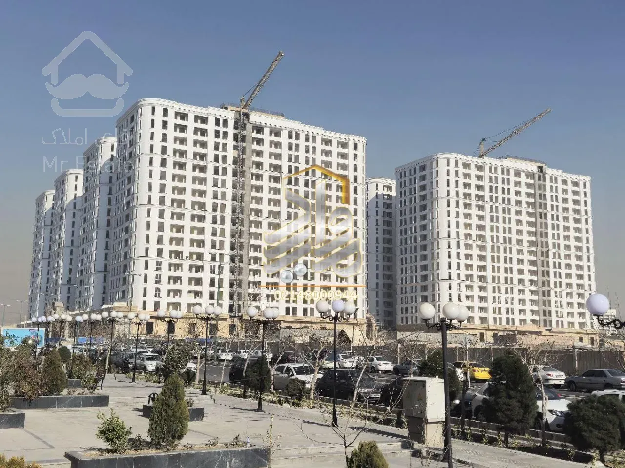 کوهک خاکی از جنس طلا واحد ۱۰۰ متری برج سوپر لوکس  سازنده حاج رحیم قربانی  اکازیون