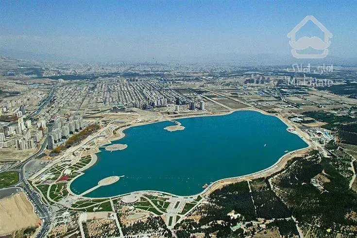 واحد های ۱۲۰ متری برج هایپرلوکس درياچه