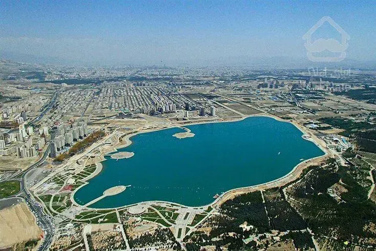 واحد ۸۰ و ۱۲۰ با وبو ابدی دریاچه چیتگر