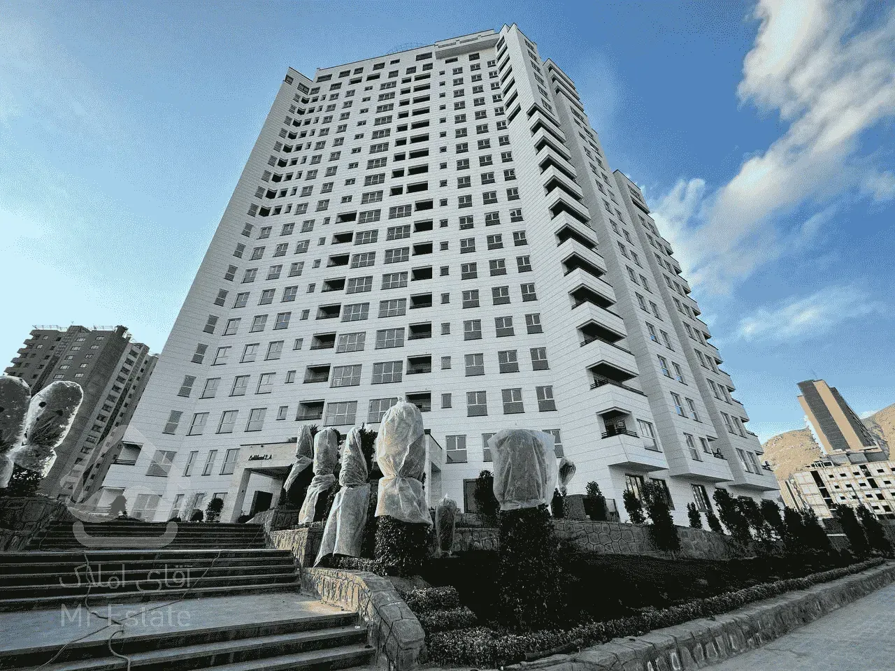 🌟 زندگی لوکس در شهرک صدرا | پیش‌فروش پروژه راگا بدون کمیسیون و حق امتیاز