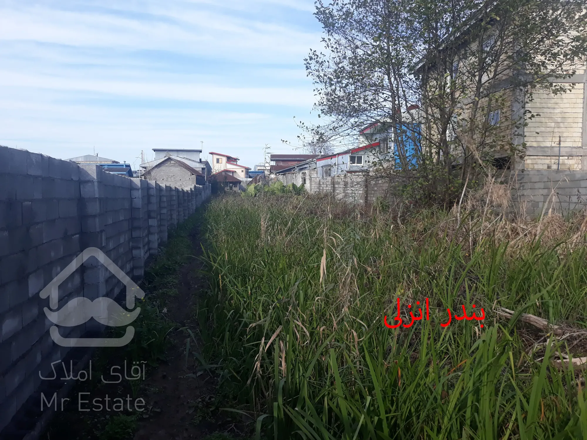 5000 متر زمین شهری +4 ویلای استخر دار نیمه ساز و...