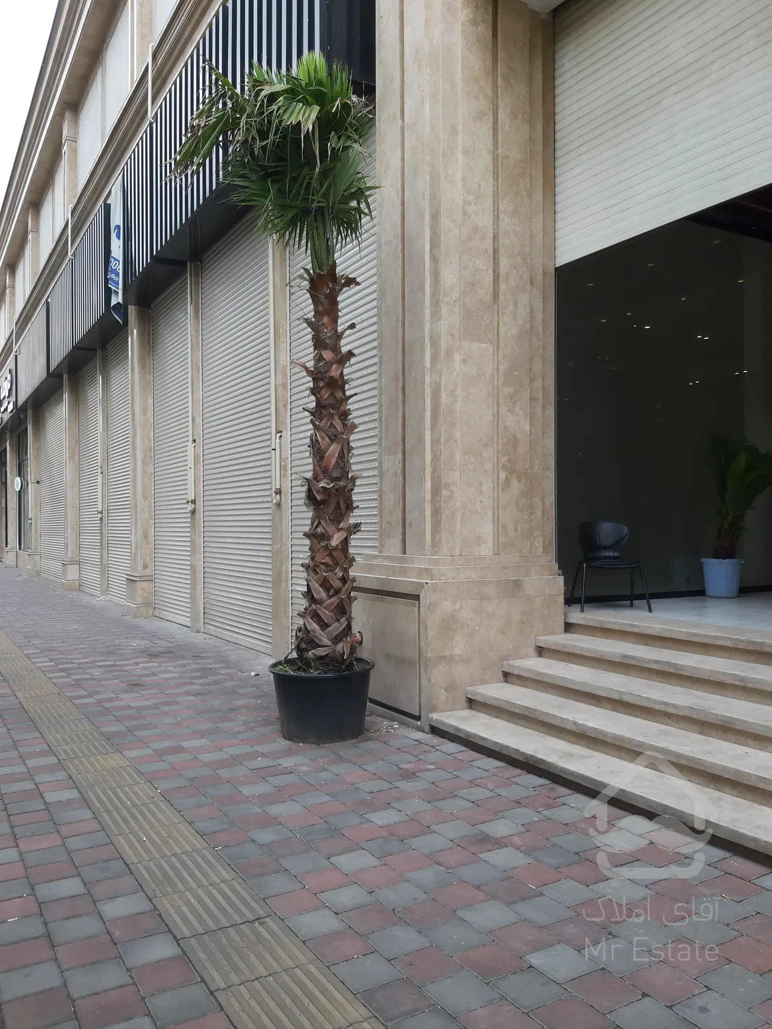 فروش مغازه 19 متری در رونیکا مال پاسداران با شرایط پرداخت