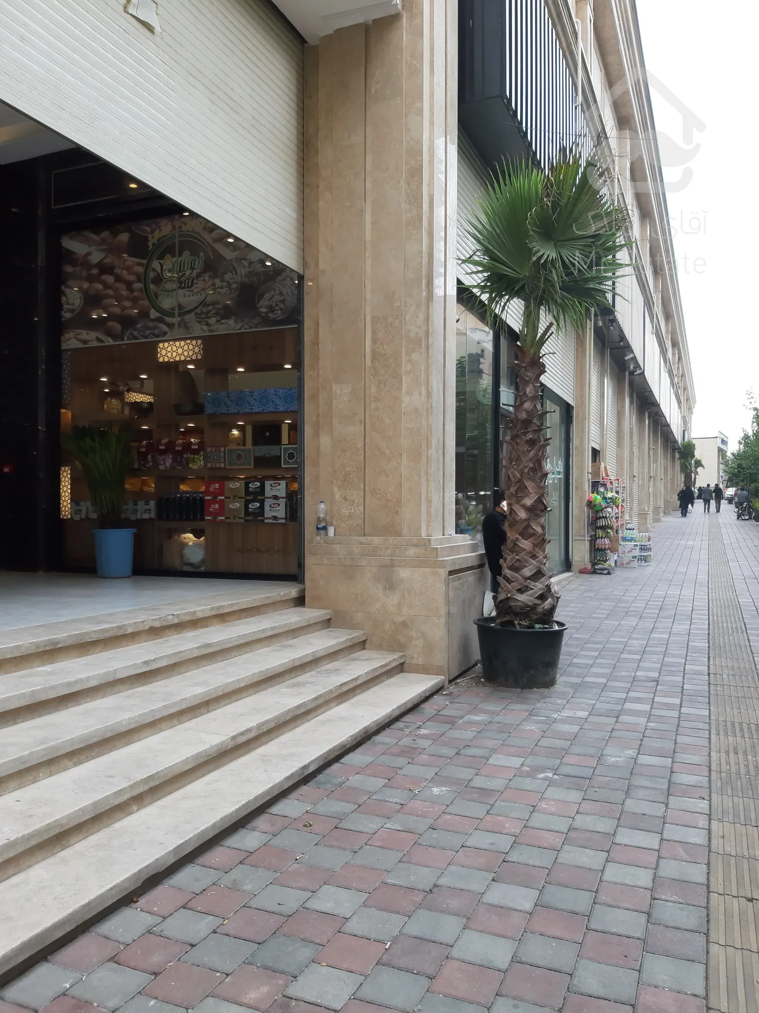 اجاره مغازه با شرایط بی نظیر مناسب همه اصناف در رونیکا مال پاسداران