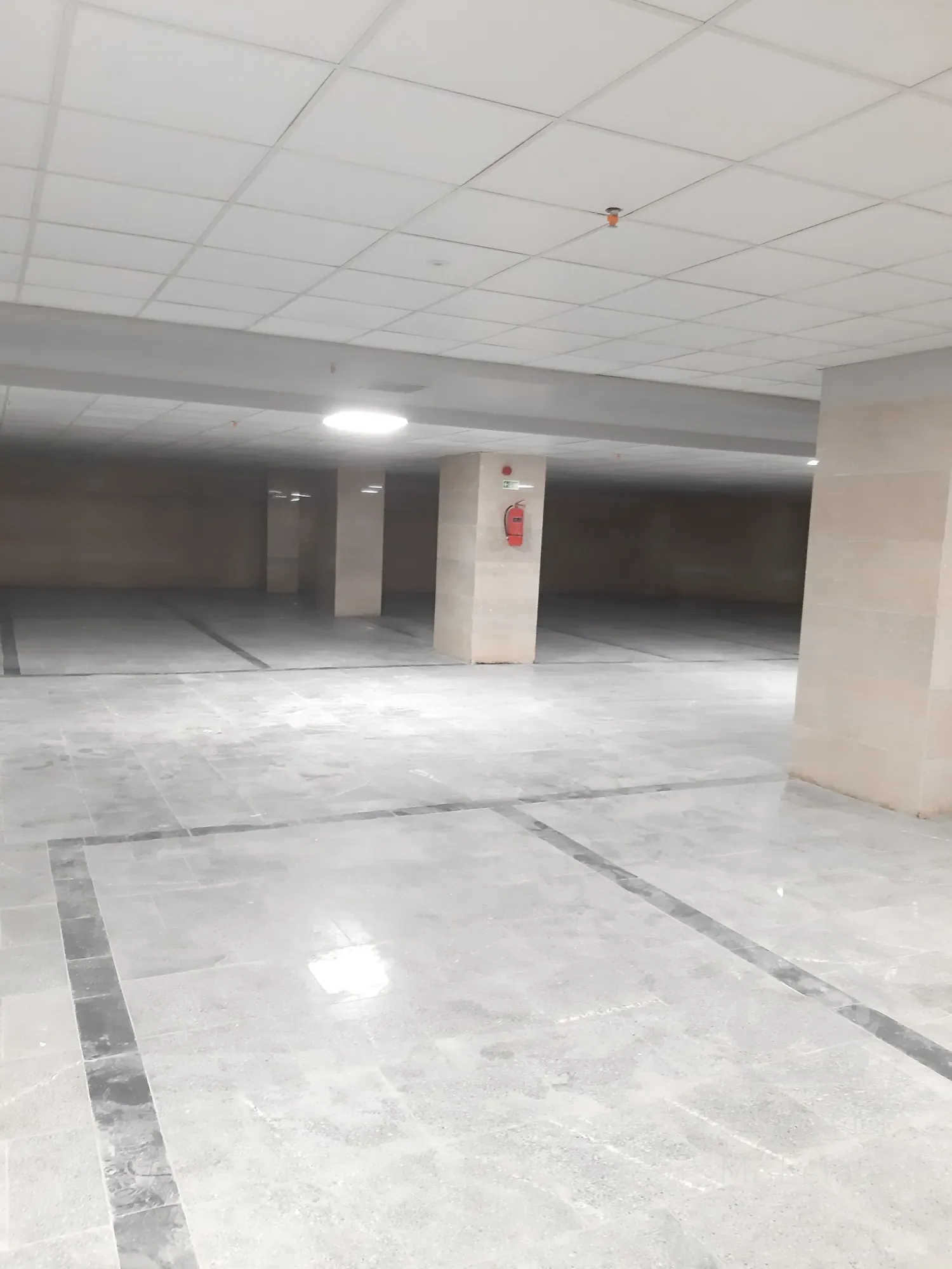 اجاره مغازه 70متری در رونیکا پالاس