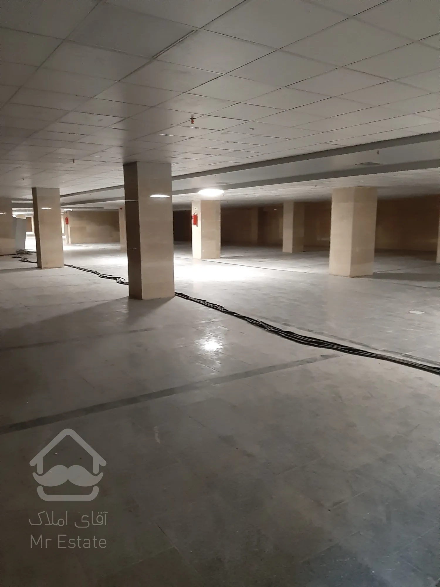 فروش و اجاره واحد 56متر در هروی با پاخور عالی/دسترسی اسان