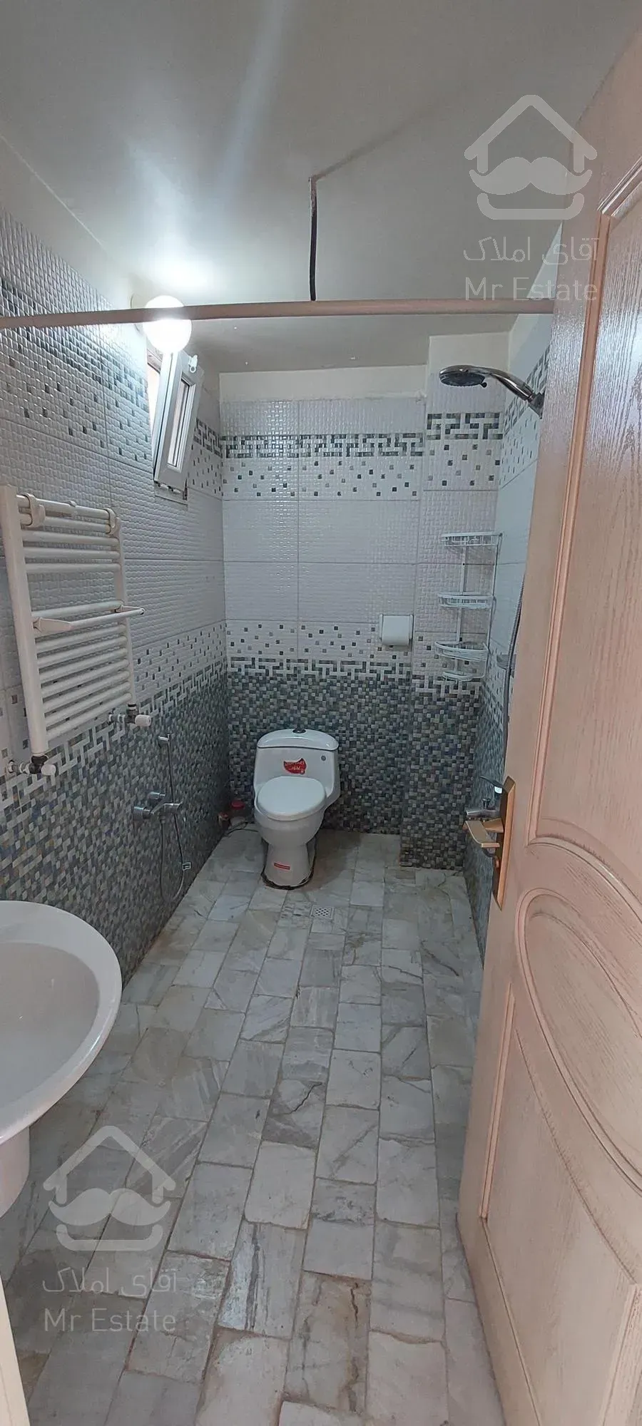 واحد آپارتمانی غرق نور