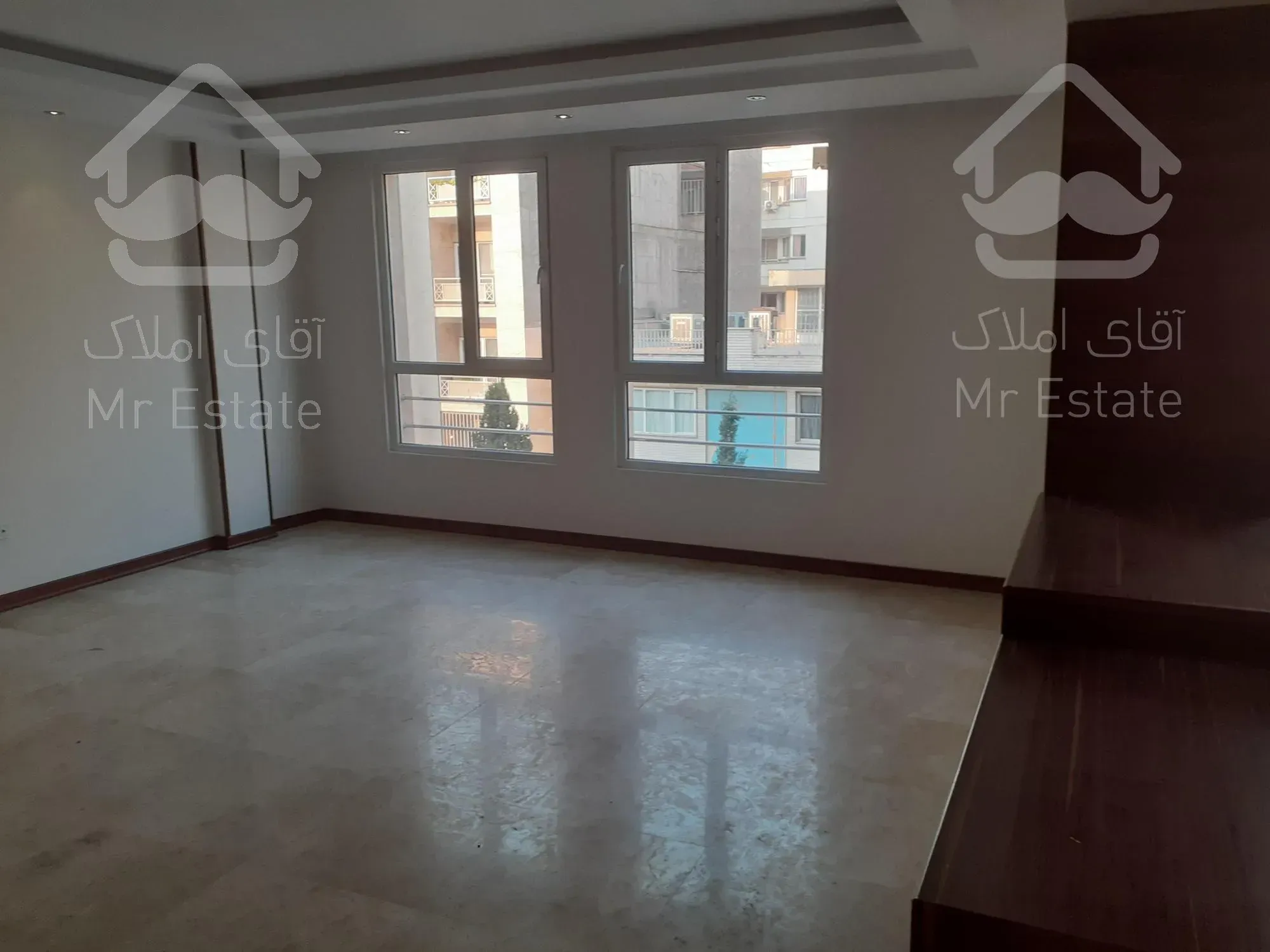 175 متر کلید نخورده / قلب دیباجی