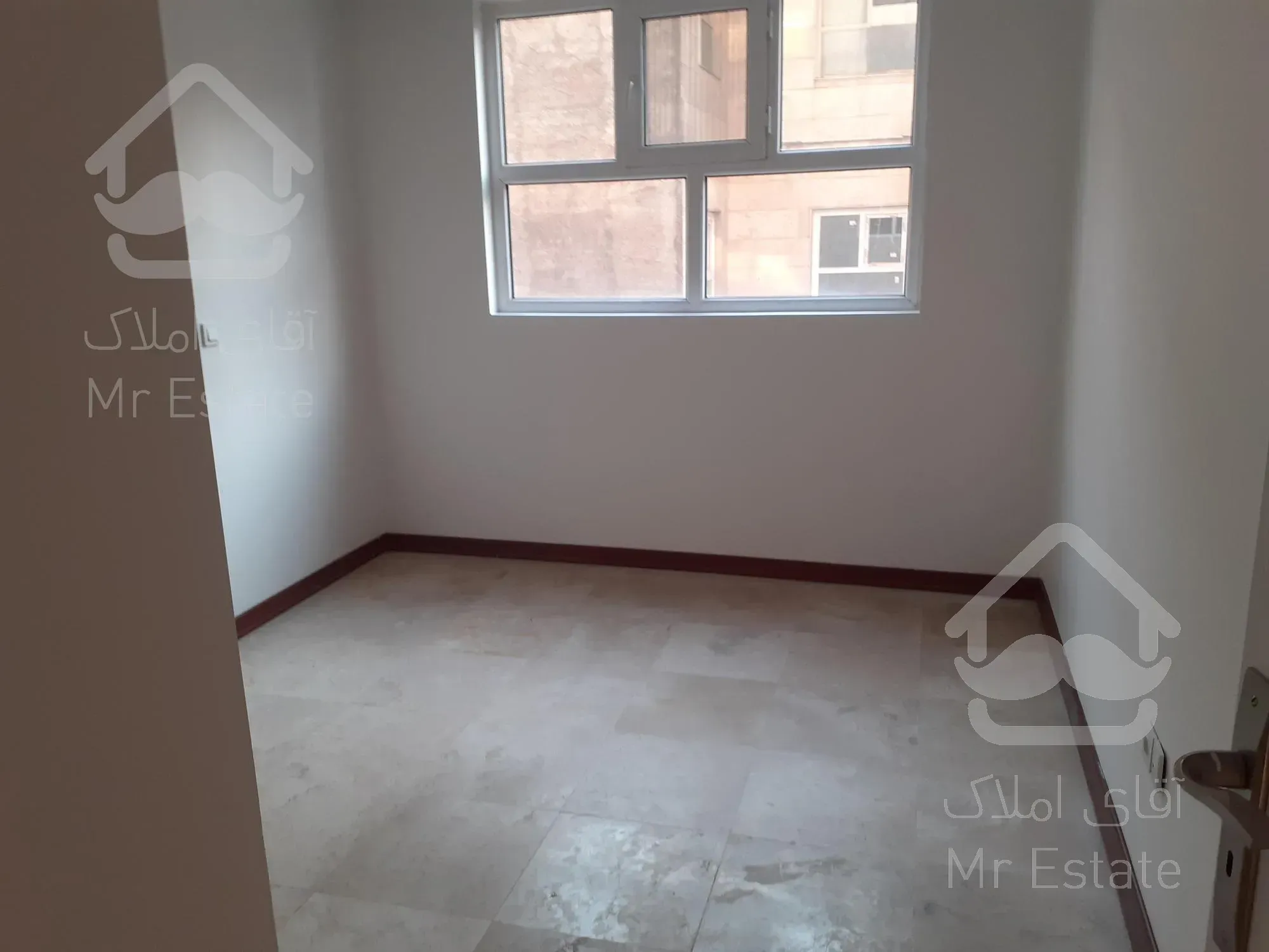 175 متر کلید نخورده / قلب دیباجی