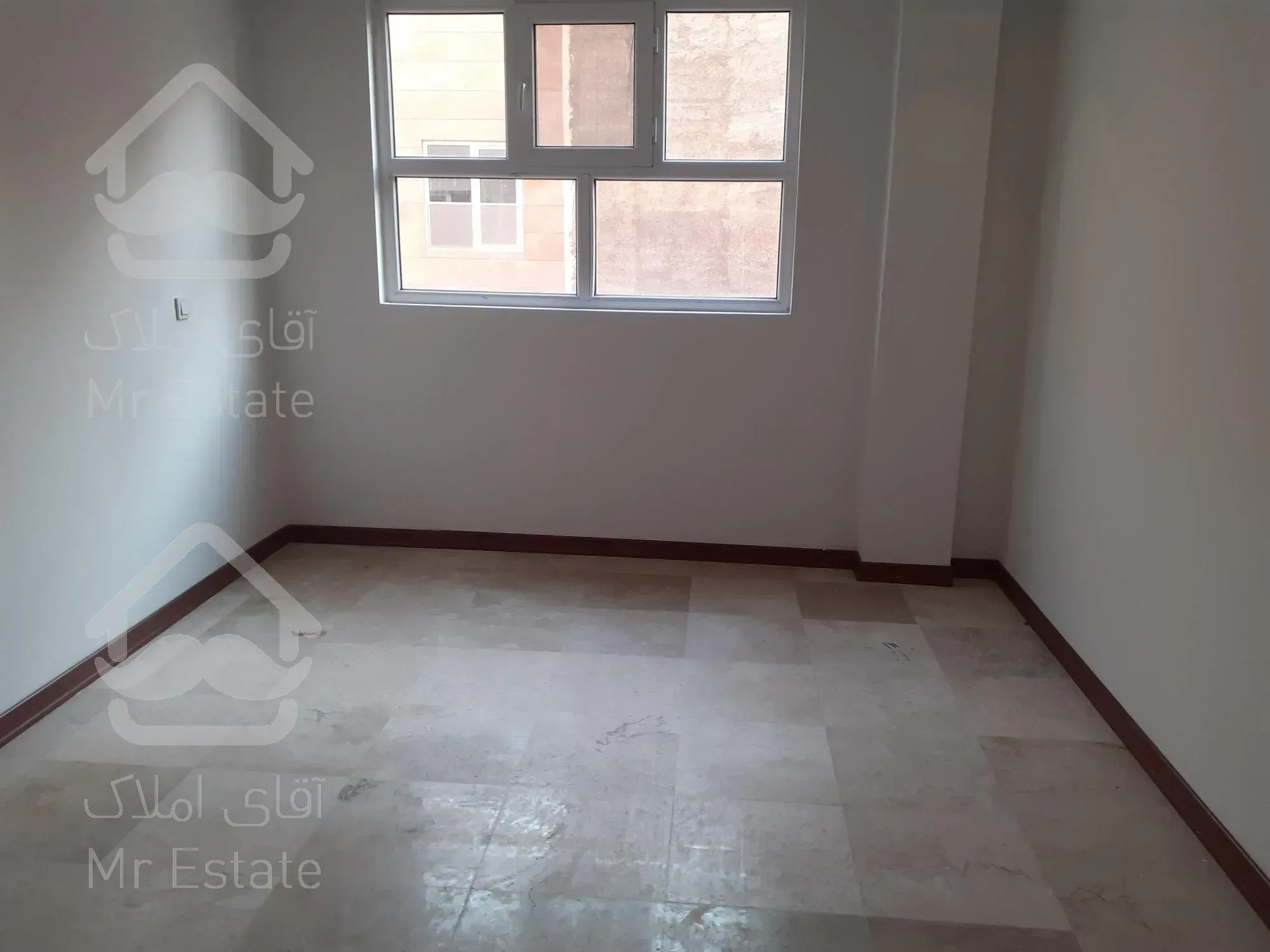 175 متر کلید نخورده / قلب دیباجی