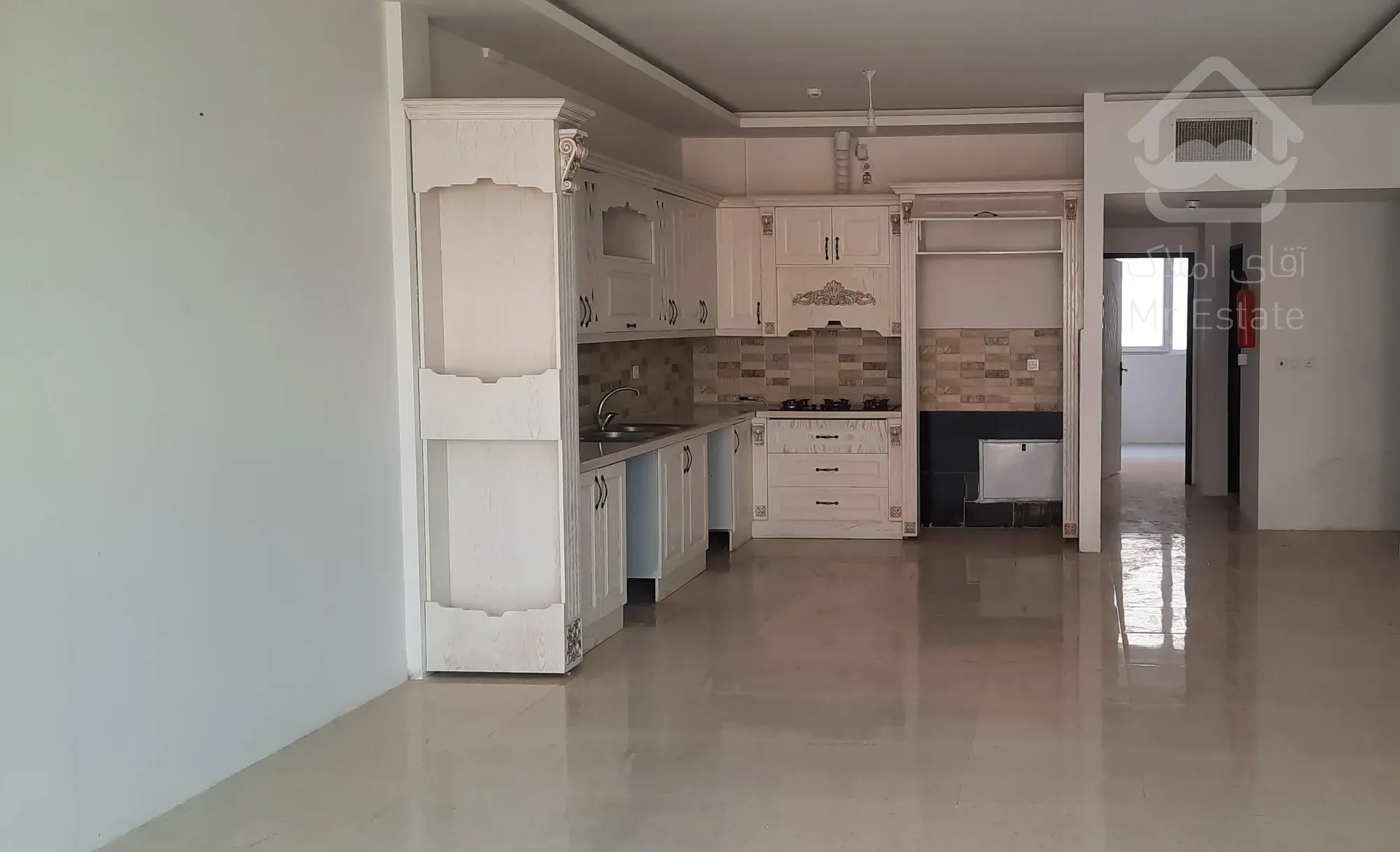 آپارتمان ۱۰۰ متری الهیه ۳۷