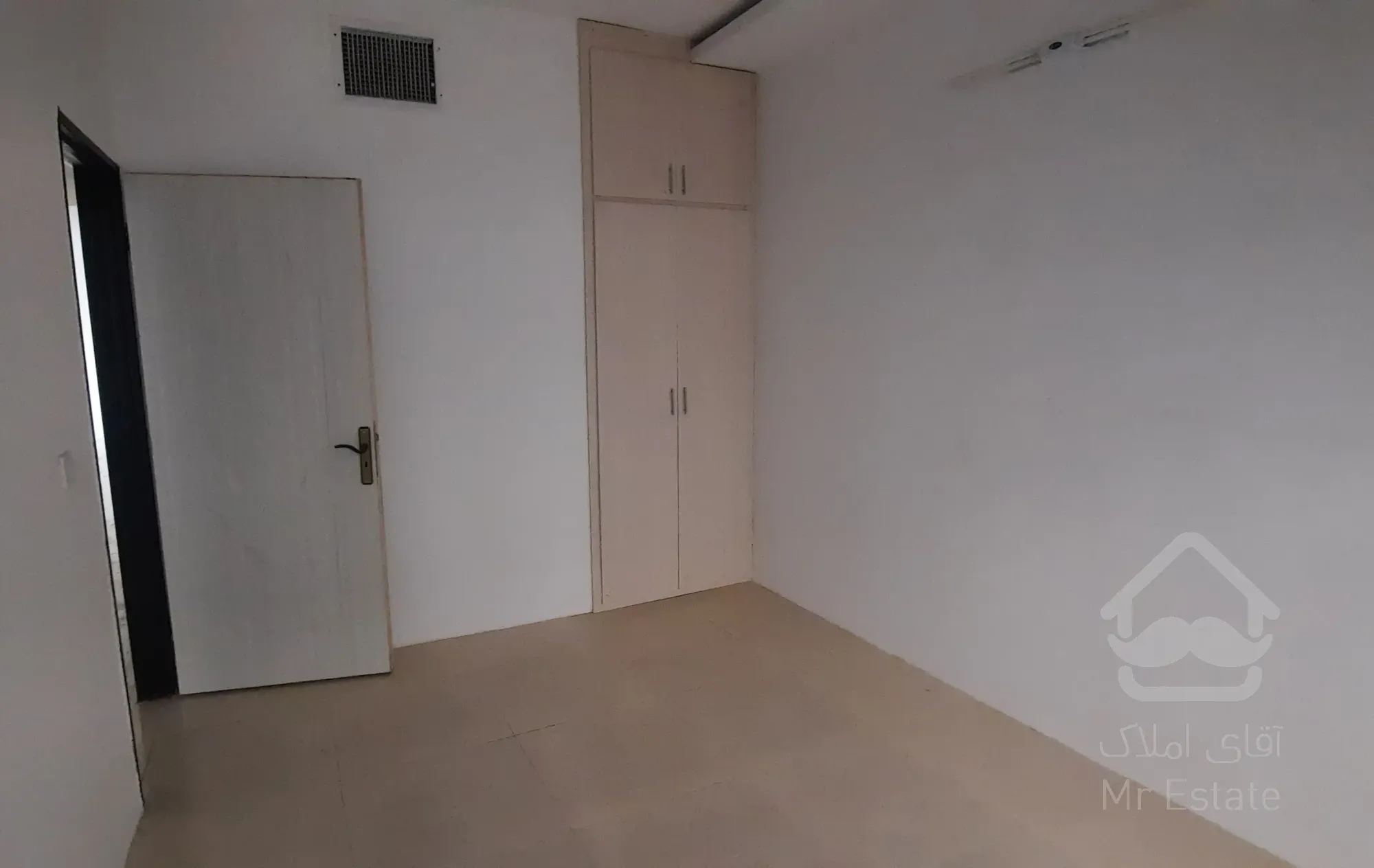 آپارتمان ۱۰۰ متری الهیه ۳۷