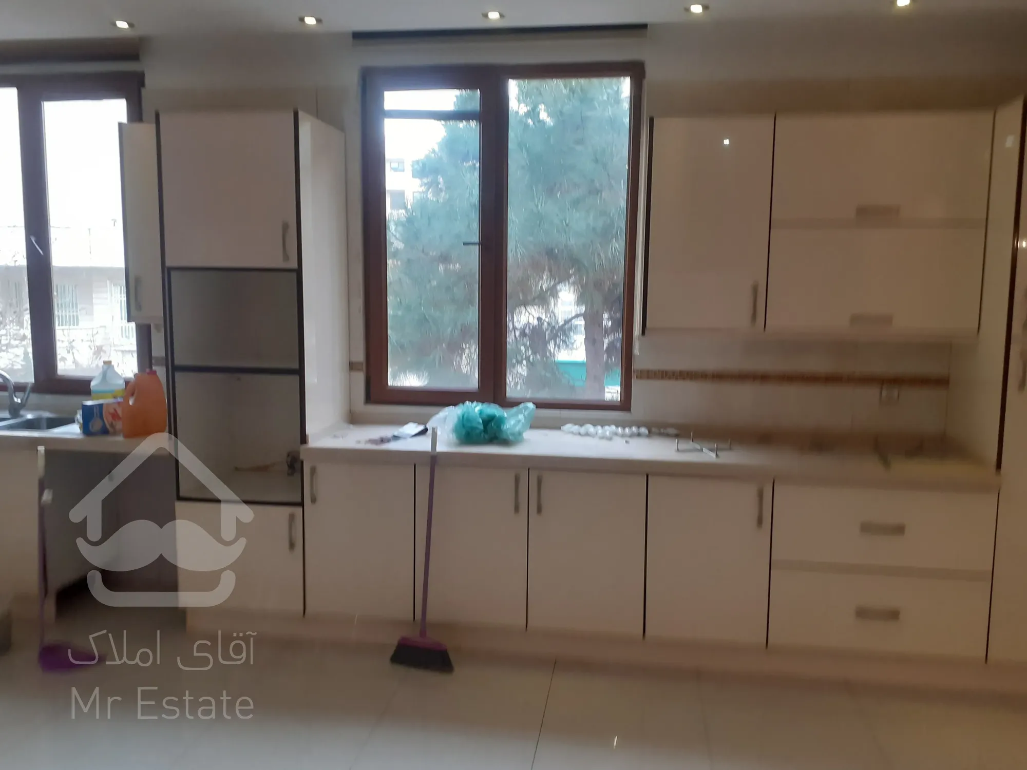 فروش 250 متری نیاوران