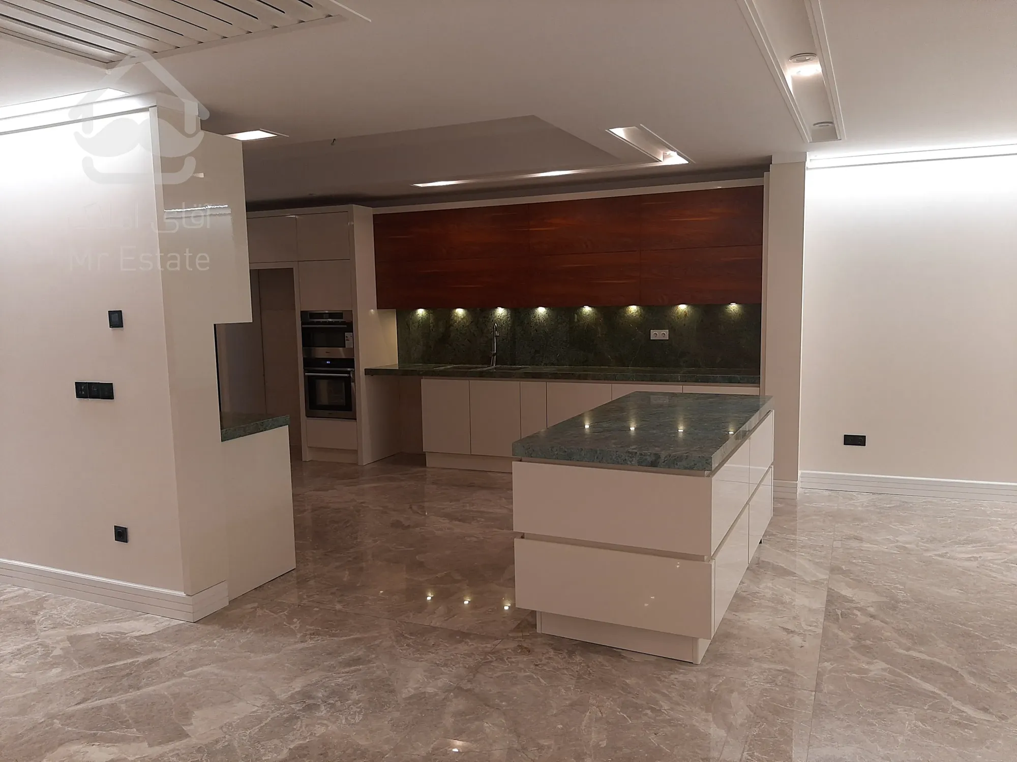 فروش 200 متر دروس