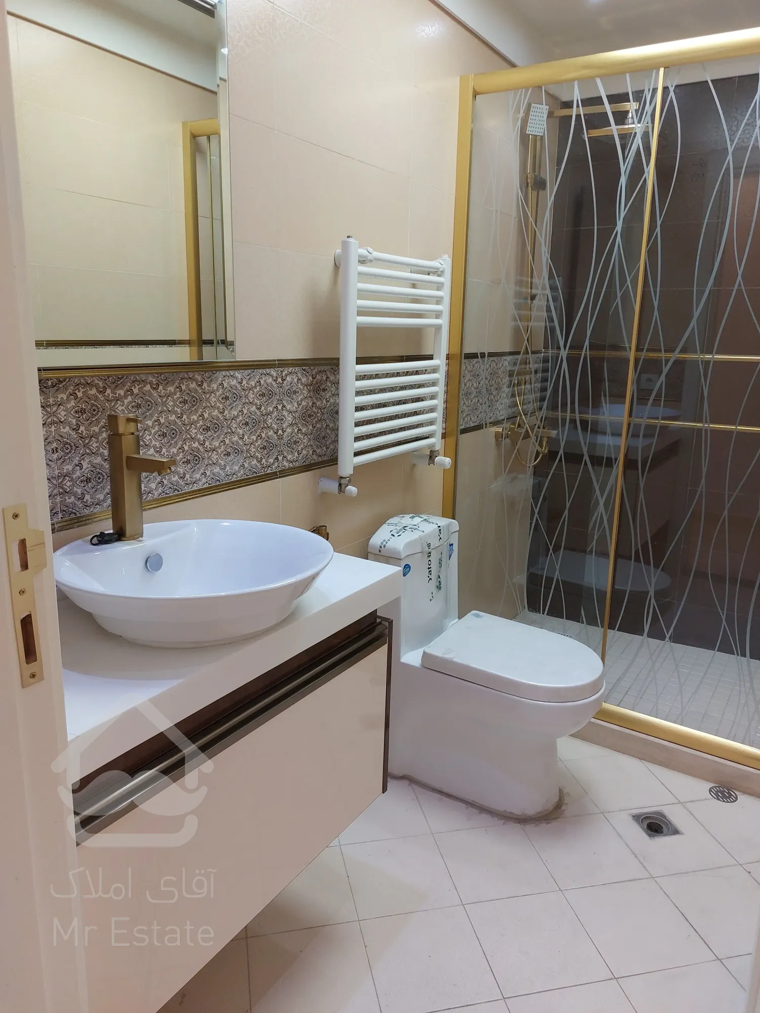 اجاره 300 متری اختیاریه