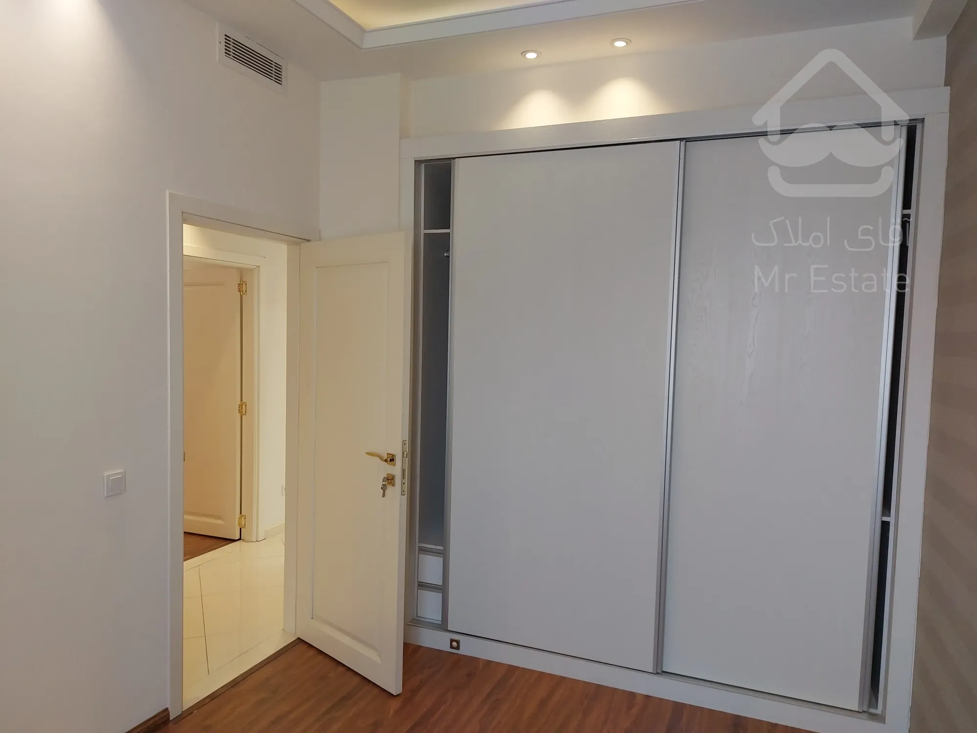 فروش 90 متر منظریه