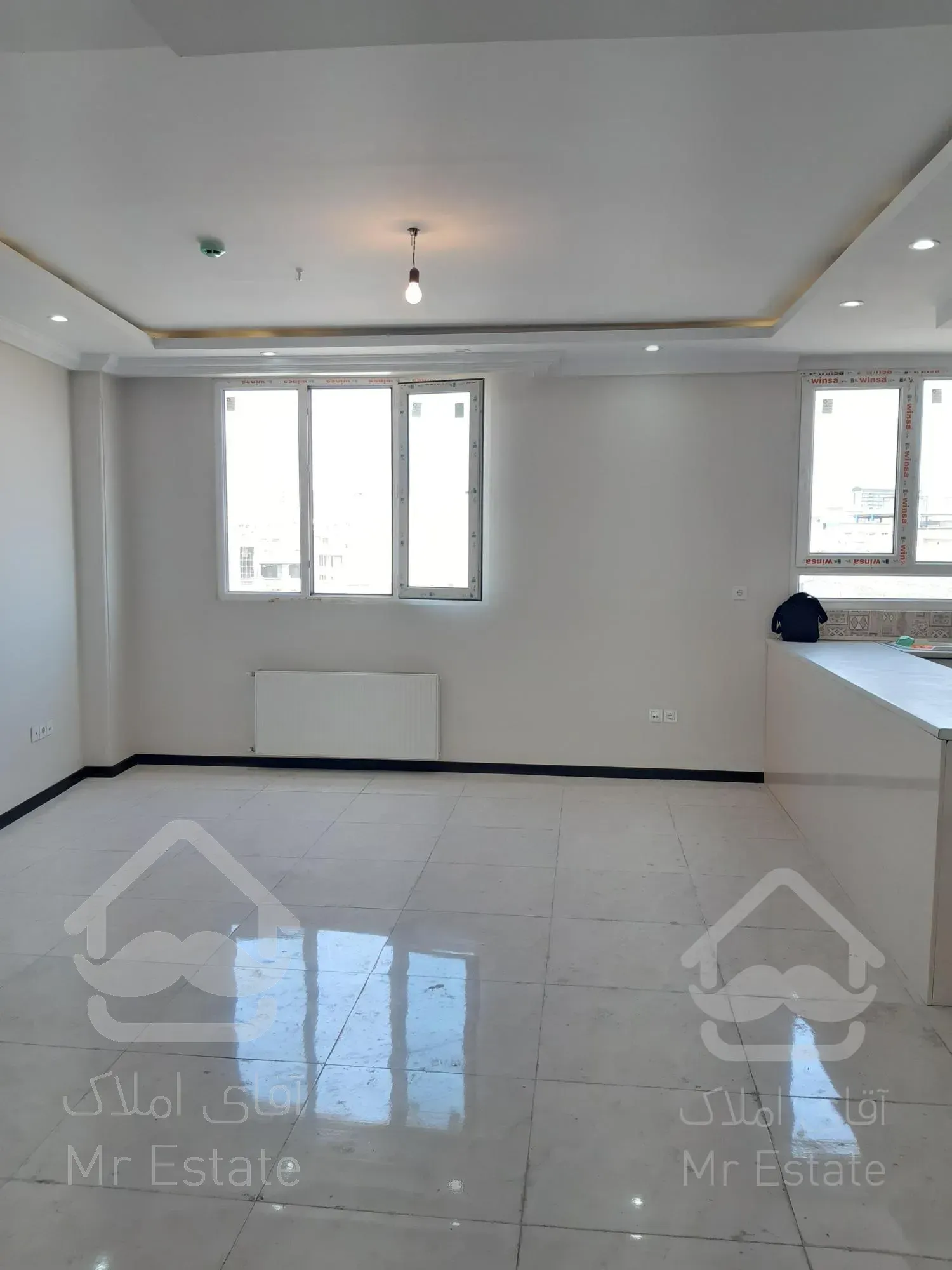 فروش ۶۲ متر ۲ خواب همکف با حیاط اختصاصی در سی متری جی