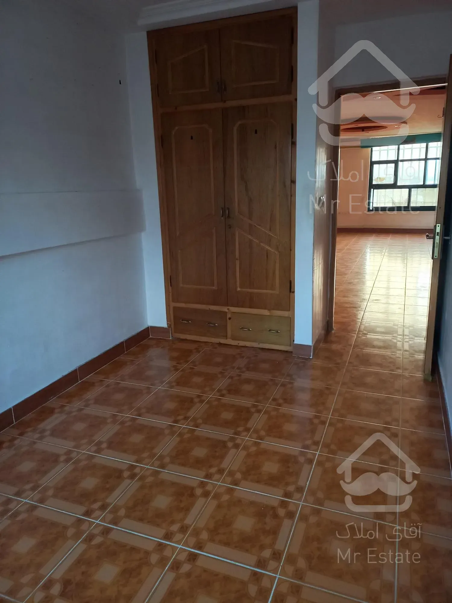 آپارتمان 123 متری ، روبروی دریاچه ، با منظره استثنائی