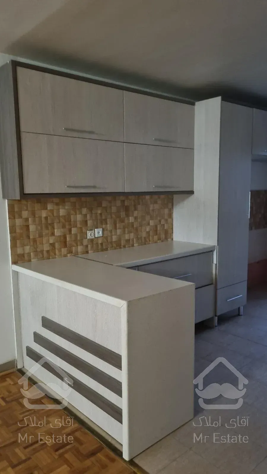 رهن آپارتمان 109 متری 17 امیرآباد از سمت کردستان