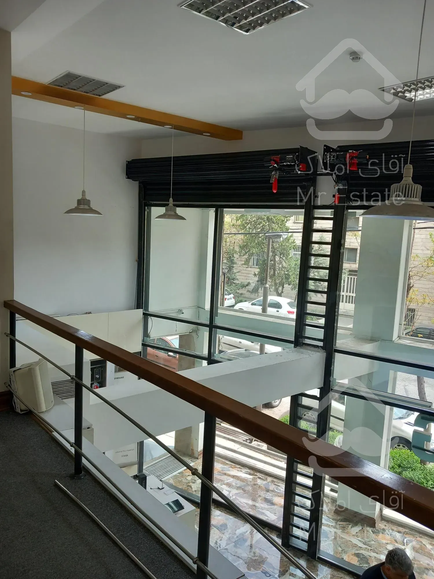 فروش تجاری 360 متر پاسداران دسترسی عالی