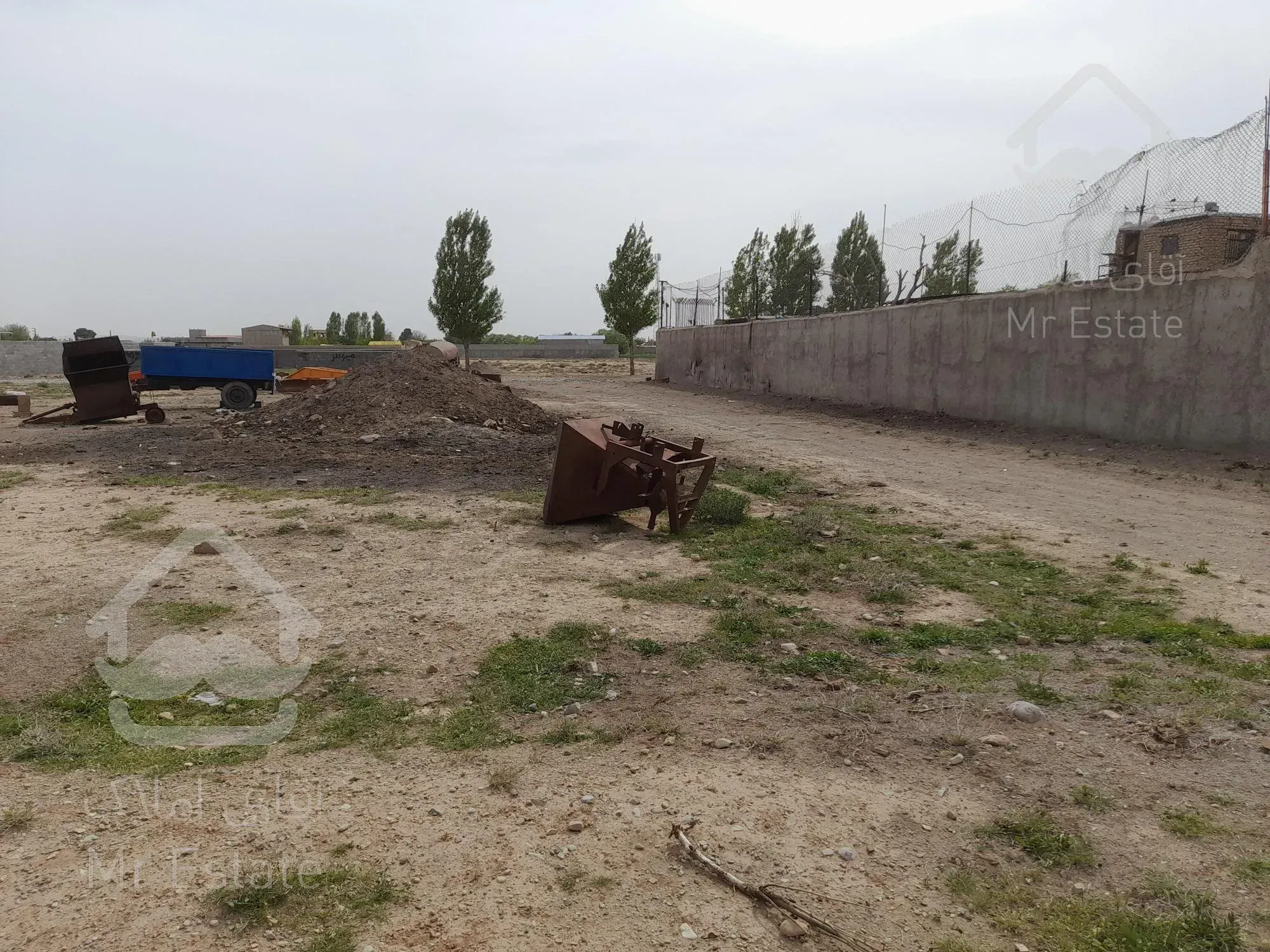 زمین مسکونی ۲۰۰ متر