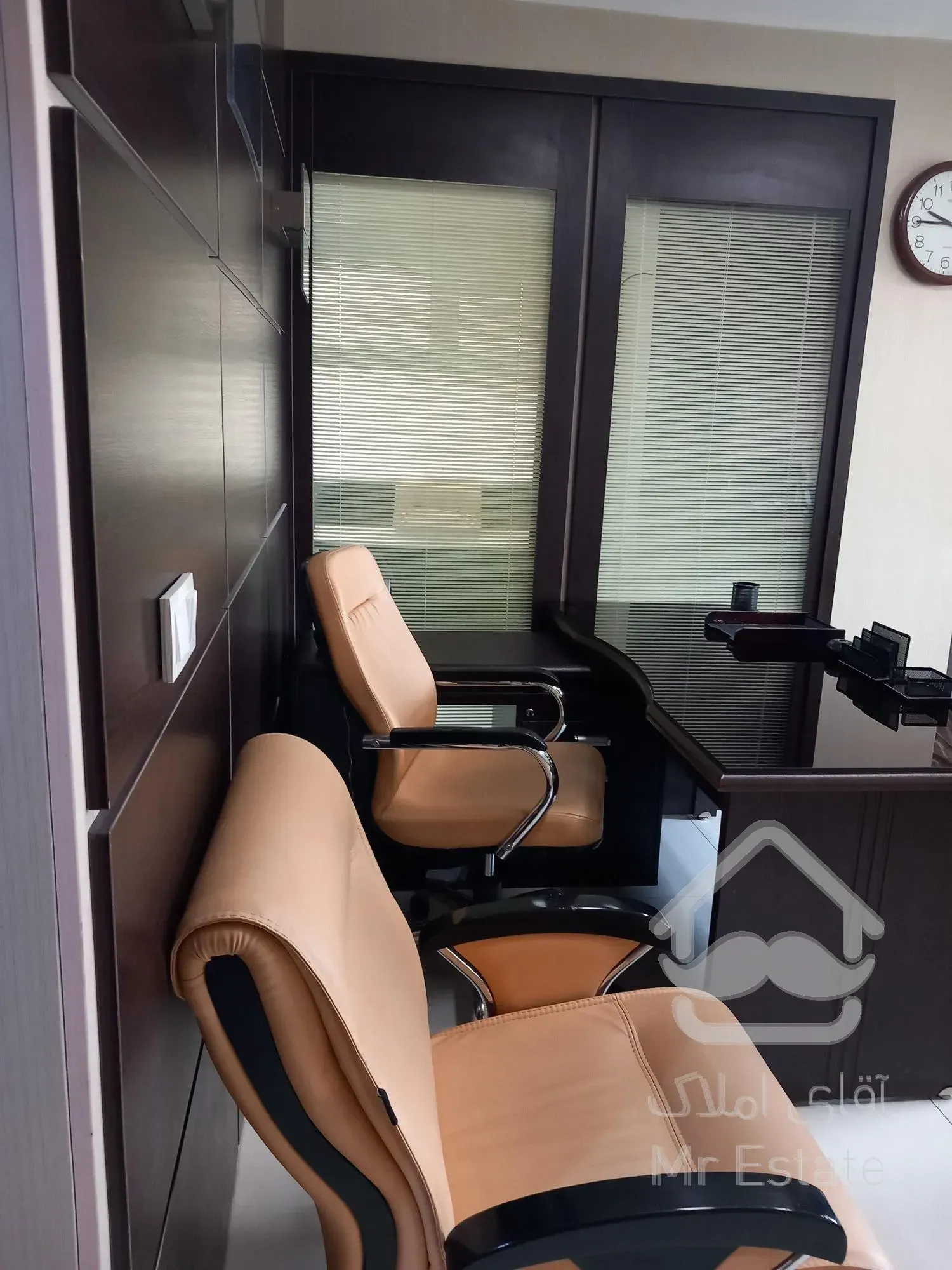 دروس موقعیت اداری 180 متری